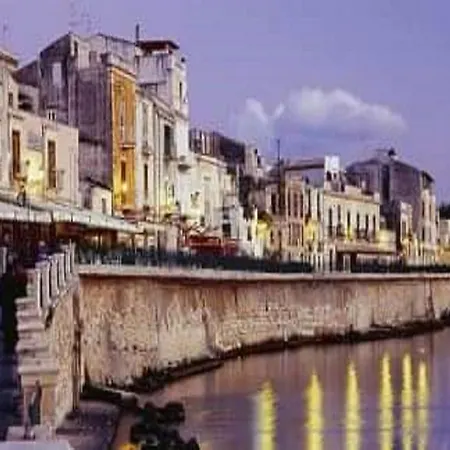 Lungomare Elio Vittorini Syracuse