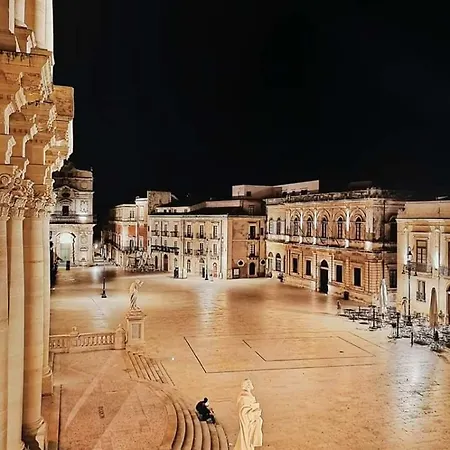 Lungomare Elio Vittorini Nyaraló *